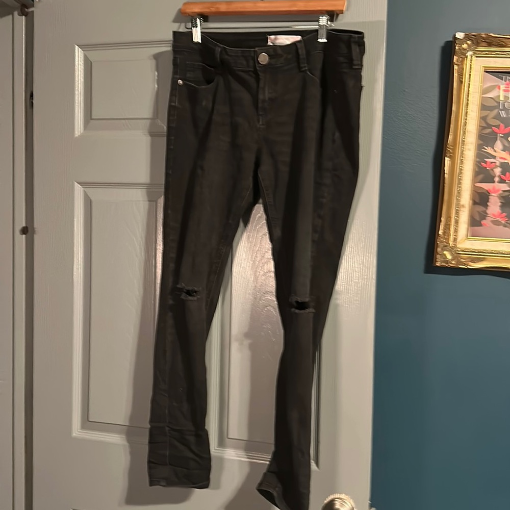 Black jeans. Boundaries. Size 13. Ripped knees.